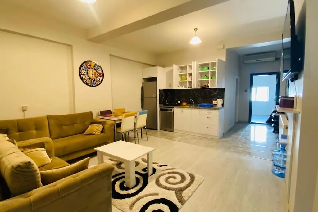 Sisli Pangalti Da 2+1 Jakuzili Lux Daire Istanbul Turkey